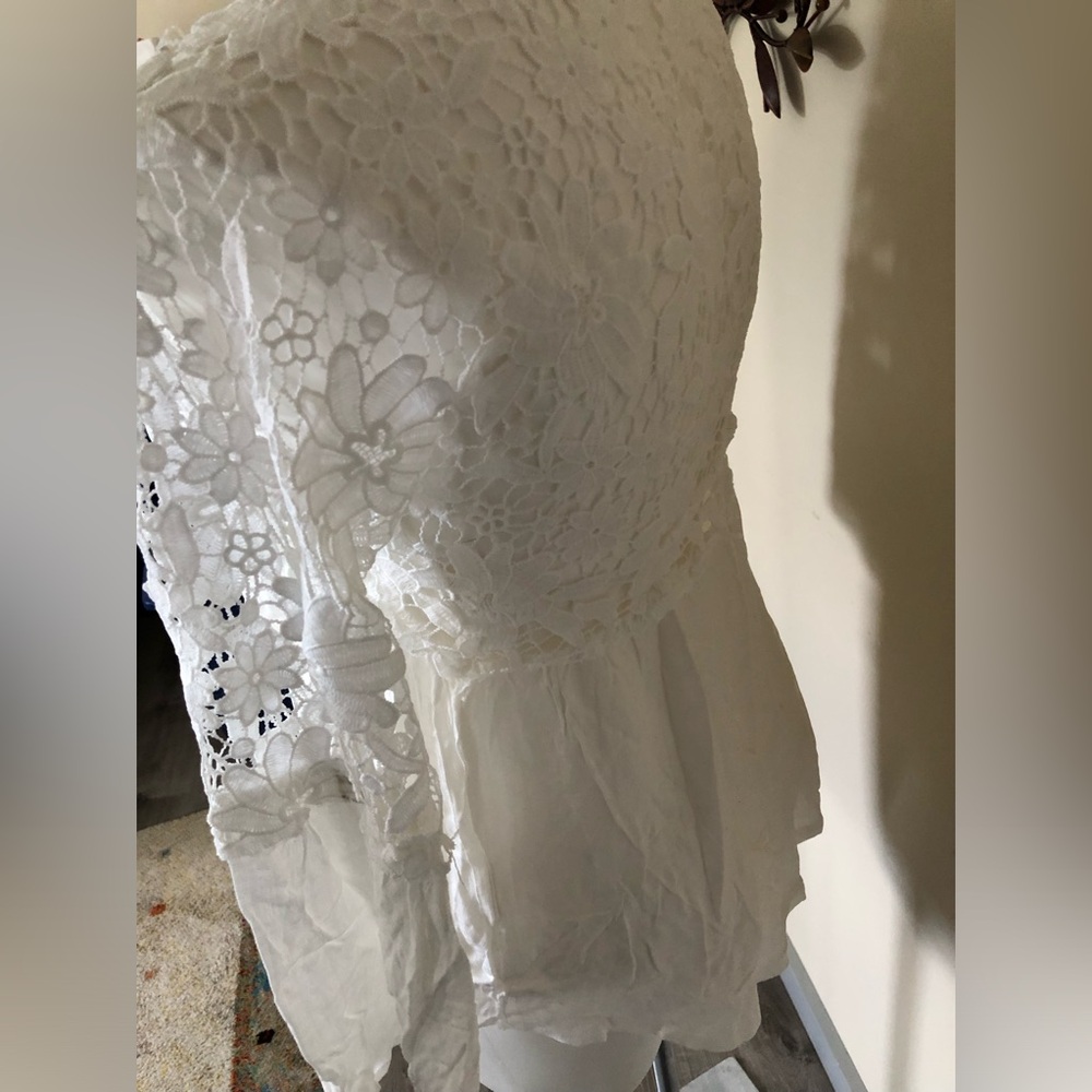 While Lace Top - image 7